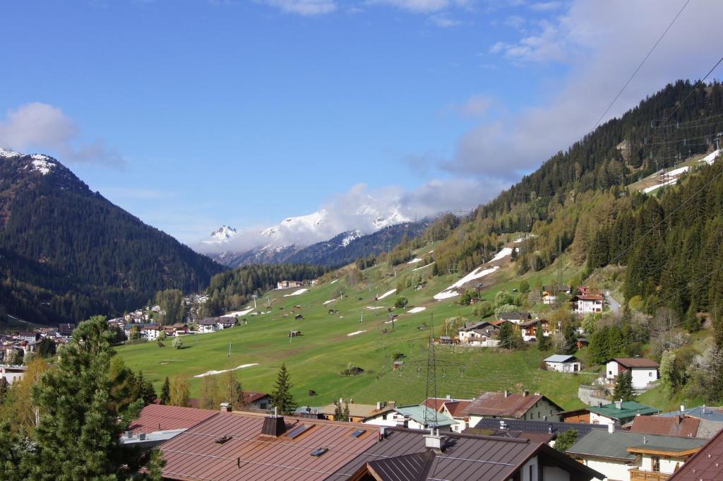 Appartment Sarlo Sankt Anton am Arlberg Szoba fotó