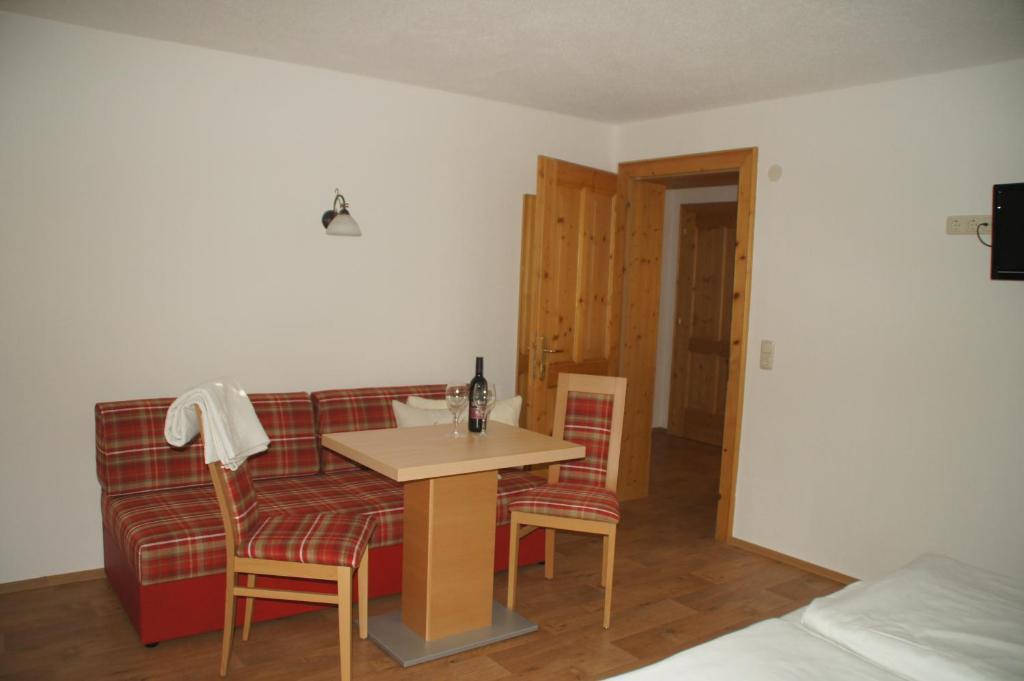 Appartment Sarlo Sankt Anton am Arlberg Szoba fotó